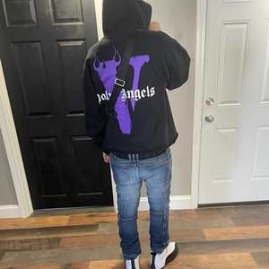 Meet your Posher, Avon